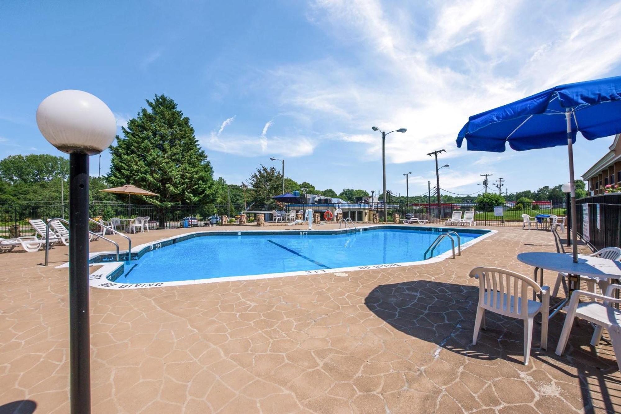 Chester Inn Ґастонія Екстер'єр фото